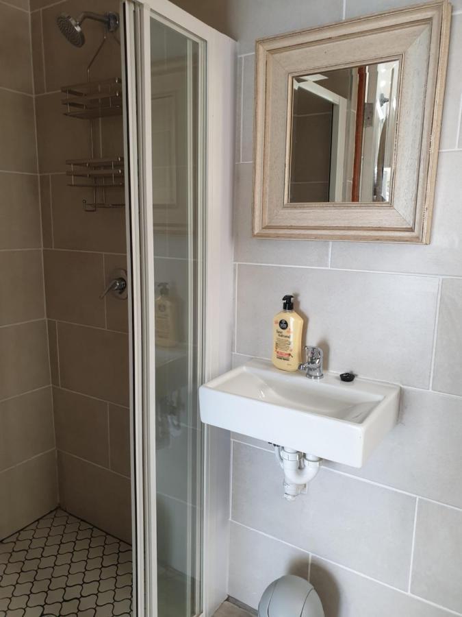 Pongola Road Self Catering Accommodation Uitenhage Extérieur photo