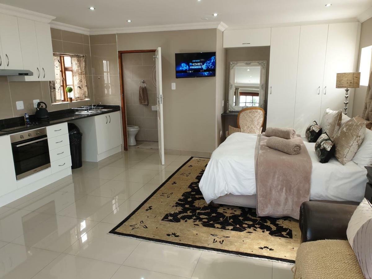 Pongola Road Self Catering Accommodation Uitenhage Extérieur photo
